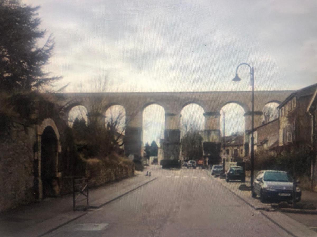 Metz-Sud - Appartement 120 M2 Dans Maison Du XVIII - Jouy Aux Arches Entre Nancy Et Luxembourg - Proximite Toutes Commodites Экстерьер фото